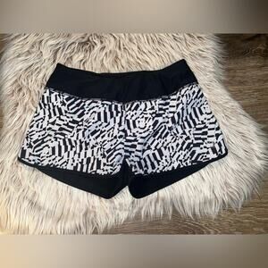 MPG women’s black & white shorts with lining and drawstring